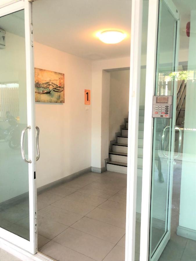 Poonsuk Place Hotel 曼谷 外观 照片