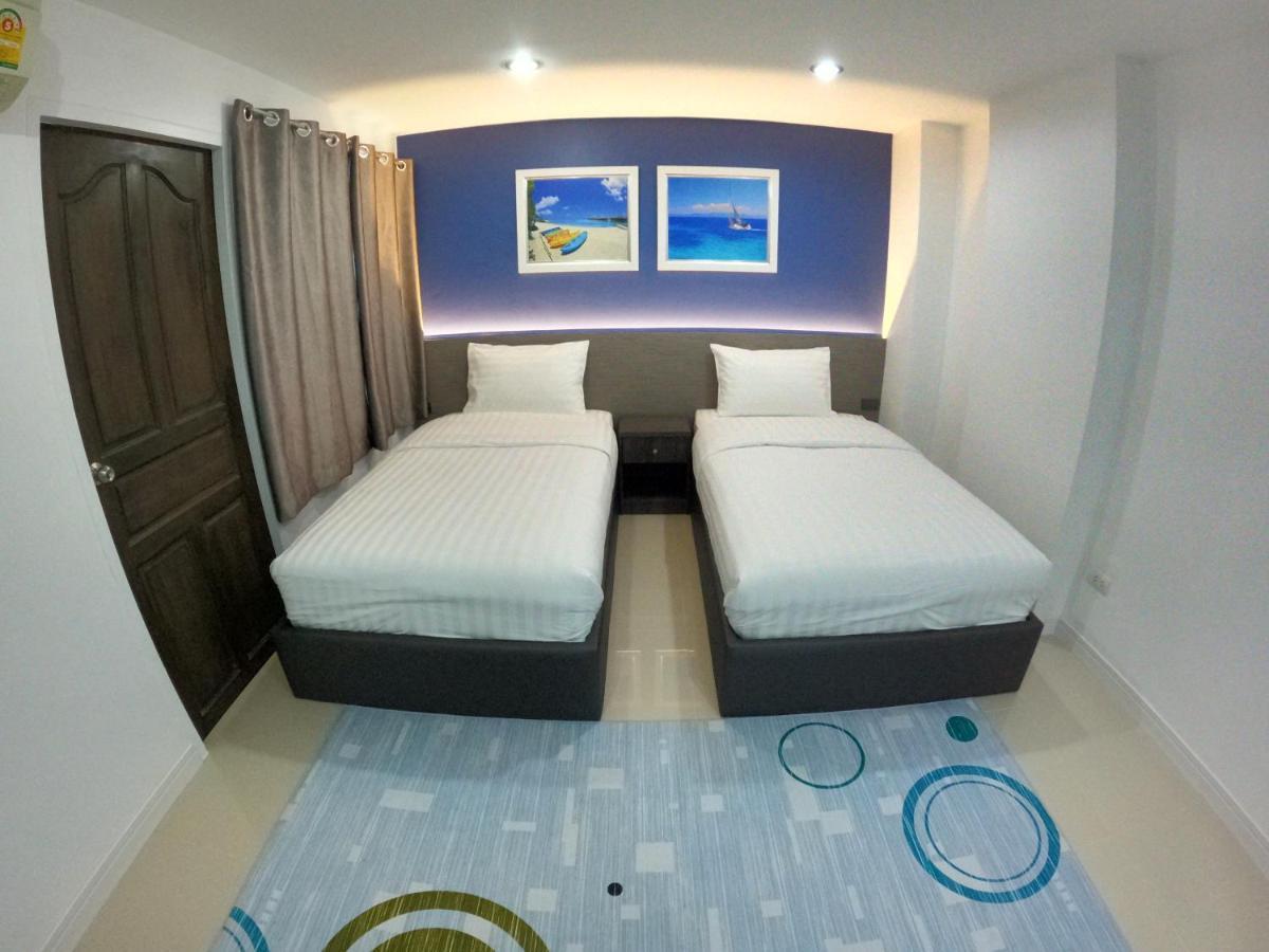 Poonsuk Place Hotel 曼谷 外观 照片