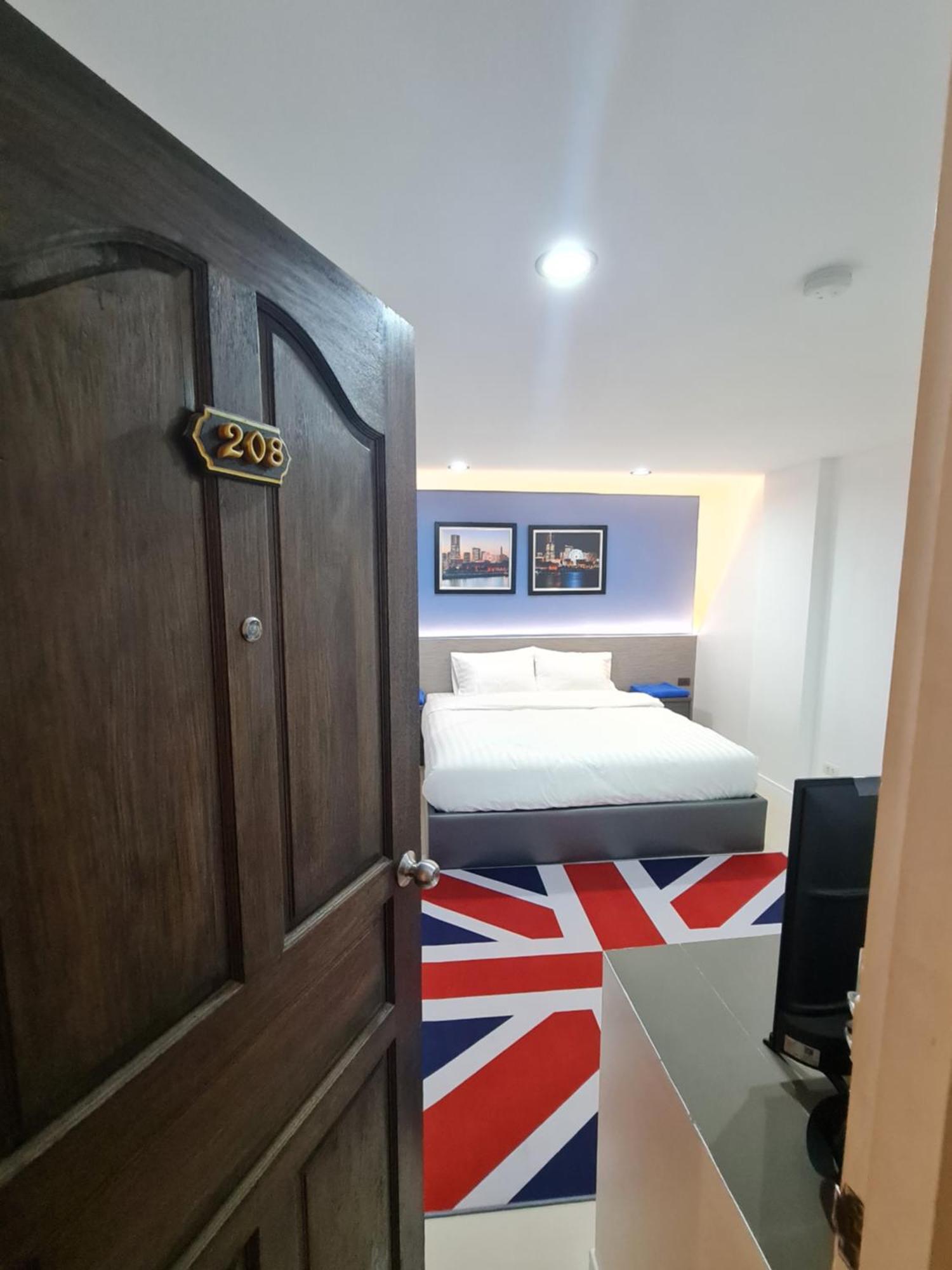 Poonsuk Place Hotel 曼谷 外观 照片